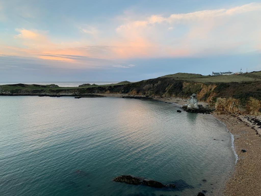 Castellor Bed & Breakfast Cemaes Bay Exterior foto